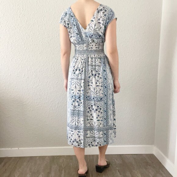 Old Navy Waist-Defined Midi Dress in Blue Paisley - Picture 4 of 10